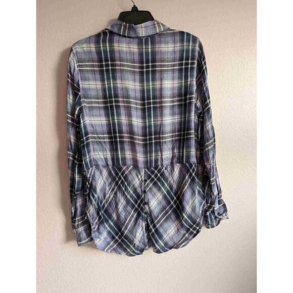 Lucky Brand ladies size M plaid shirt - Picture 3 of 4